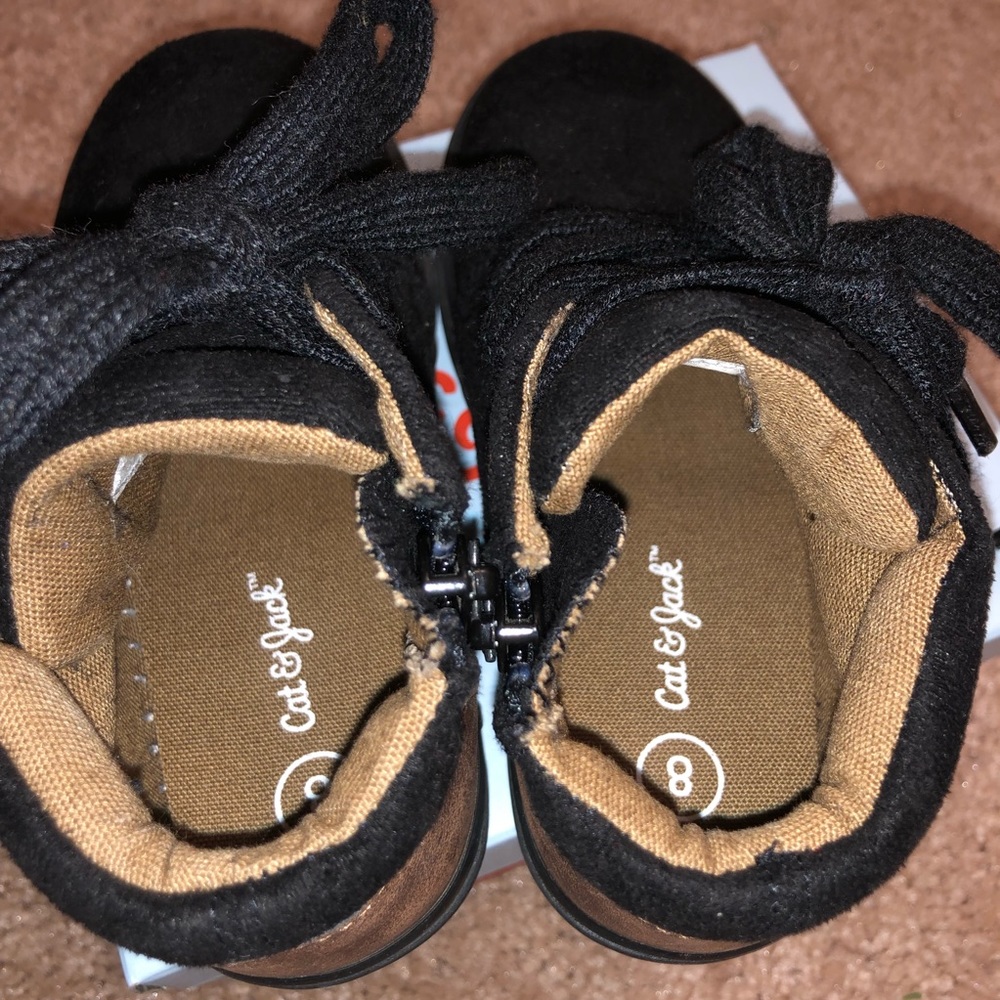 ❌SOLD❌👦🏽Toddler Boy’s Casual Boot - Picture 5 of 8